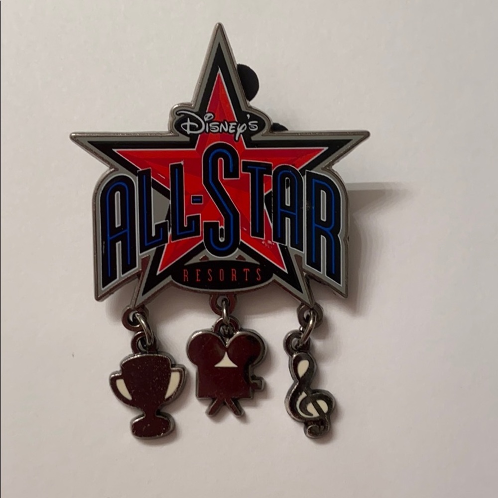 Rare Cast Exclusive All-star Resorts pin
